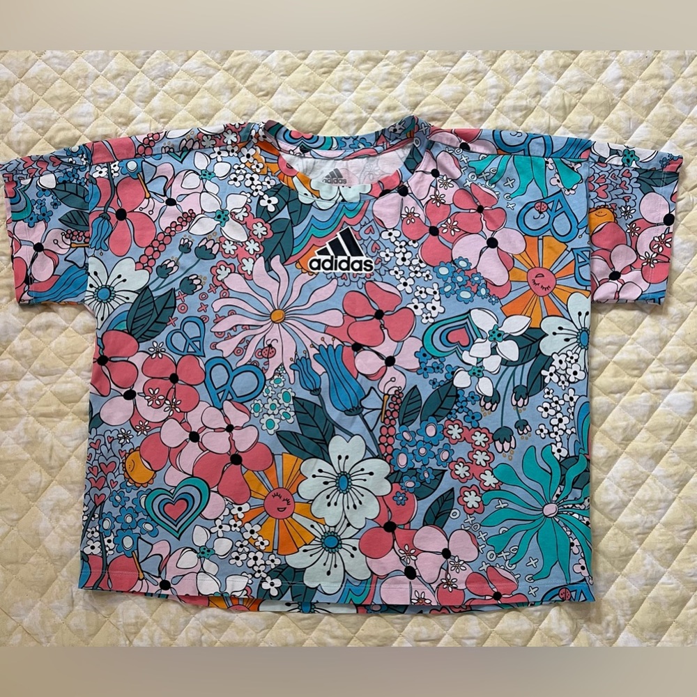ADIDAS Oversized Tee “Clear Sky” Girl or Boys XL 16Peace Signs & Smiles